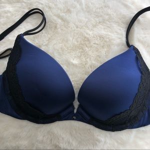 Victoria’s Secret lace push-up bra